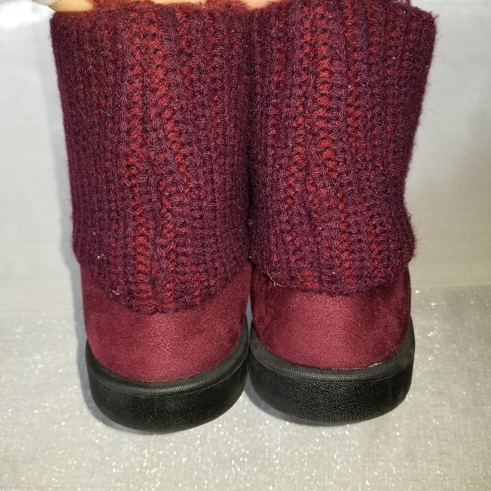 Boots - Picture 4 of 5